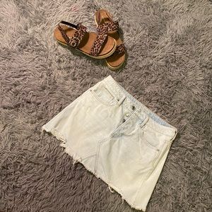 American Eagle Jean Skirt size 6
